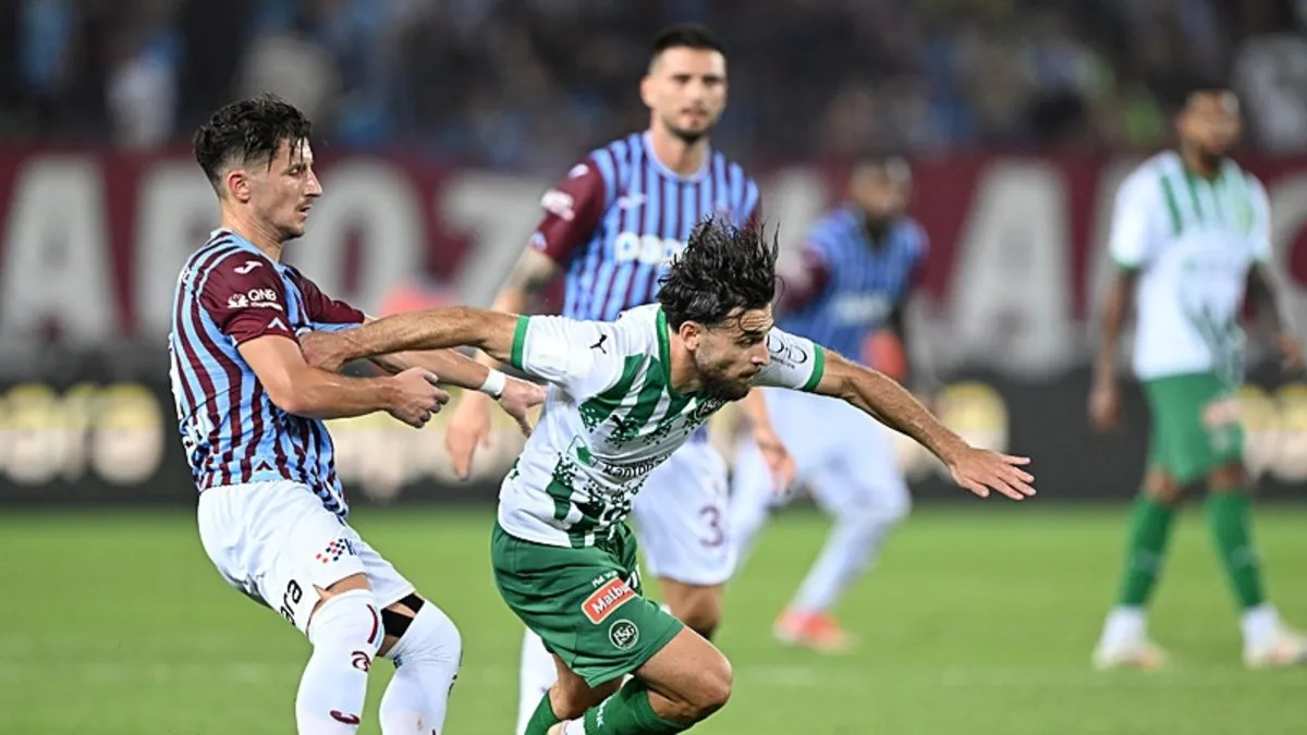Son dakika: Trabzonspor, St. Gallen karşısında tur peşinde! Zorlu maçta ikinci gol… (CANLI)