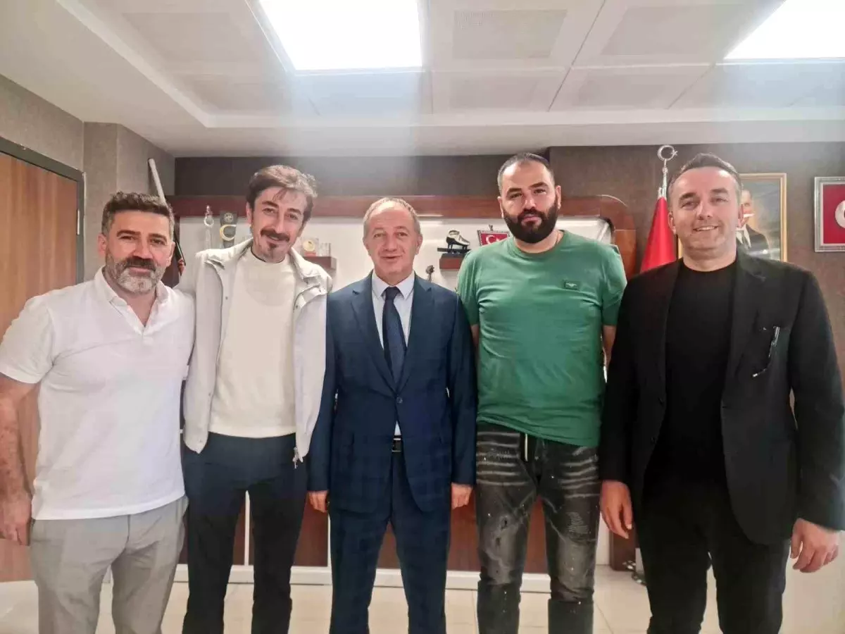 Tortumspor, Erzurum Gençlik ve Spor İl Müdürü’nü ziyaret etti