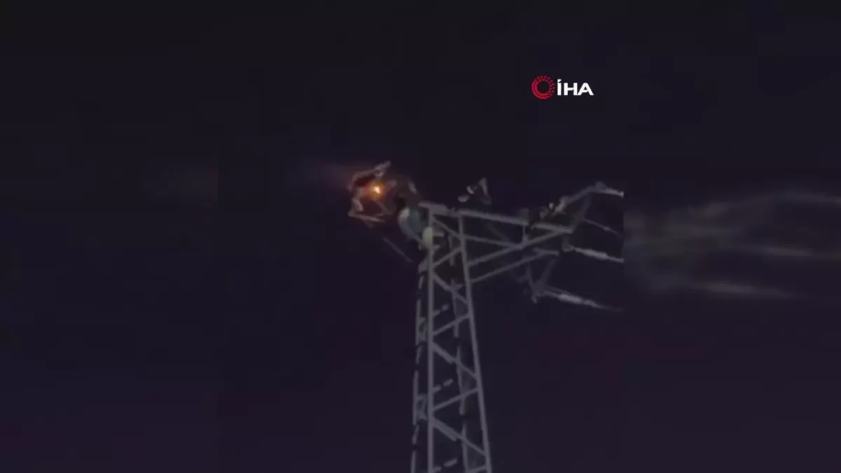 Elektrik Direğinde Yangın Faciası