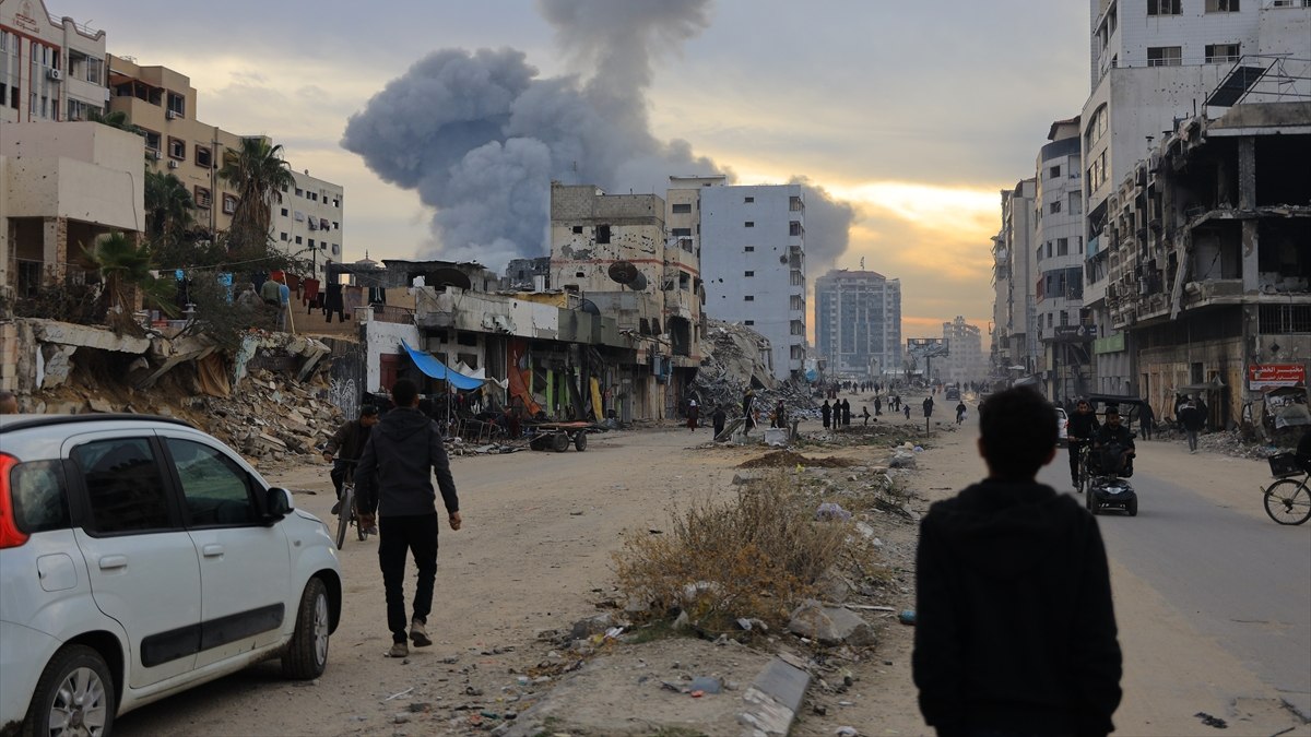 Gazze’de hastane kalmadı: Son 72 saatte 94 hava saldırısı