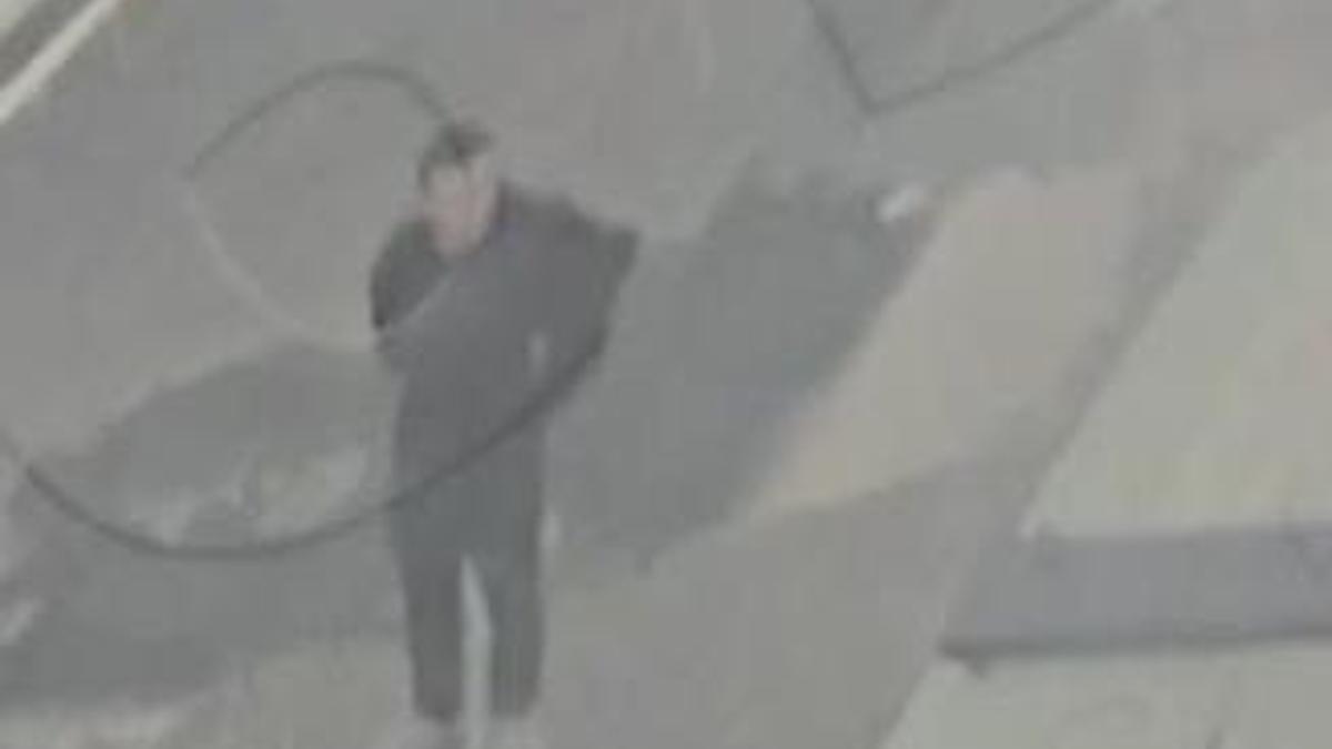 Bağcılar’da devriye aracındaki polislere bıçaklı saldırı