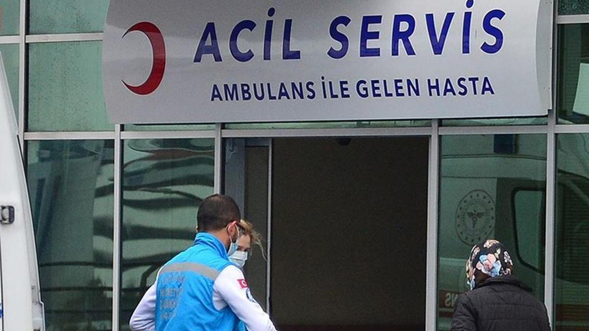 Vahşet! Babasını baltayla öldürdü