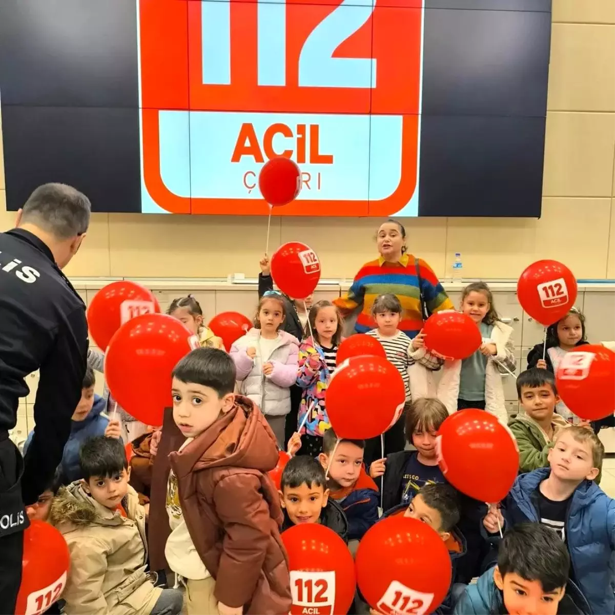 Minikler Acil Çağrı Merkezi’ni Ziyaret Etti